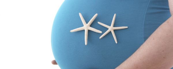 引发产后抑郁症的因素有哪些 产后抑郁症怎么办 产后抑郁症如何自我调节