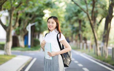 启德教育：昆明法国艺术留学免费申请|本科培训服务-广州班