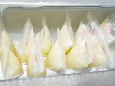 母乳储存袋怎么排气