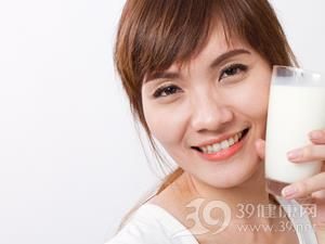 母乳存放时间是多久 两种不同保存方法时间不同