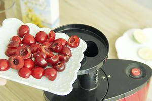 樱桃青柠冰果汁的做法 步骤7