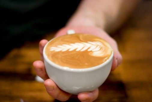 咖啡中加奶油，等于喝了牛奶？
