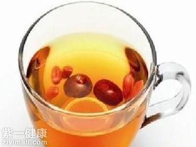 紅棗泡水的作用有哪些 傾聽(tīng)專家的幾點(diǎn)講解