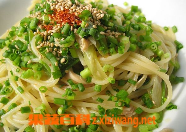 果蔬百科蔥花掛面怎么做好吃