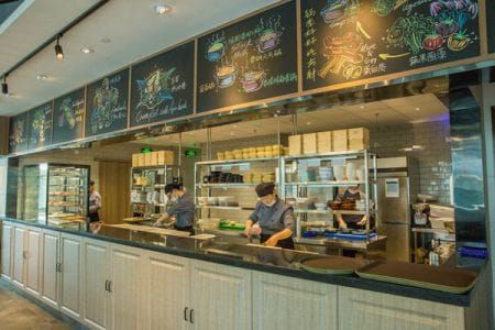 “鍋季”龍湖虹橋天街首店