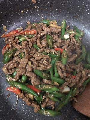 健康版尖椒炒牛肉的做法 步骤4