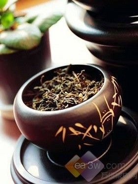 15種清理體內(nèi)垃圾的排毒瘦身食品