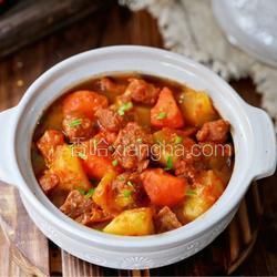 番茄牛腩燉土豆的做法[圖]