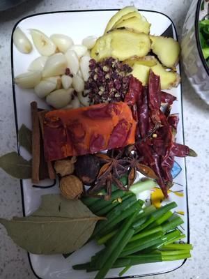 竹筍燒牛腩的做法 步驟3
