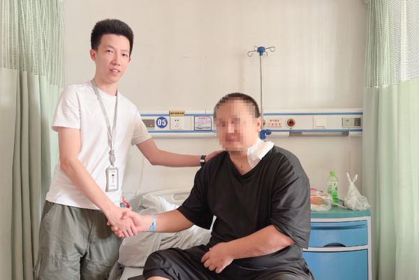 韓國(guó)患者血管通路遇難題，深圳專(zhuān)家緊急手術(shù)解危機(jī)