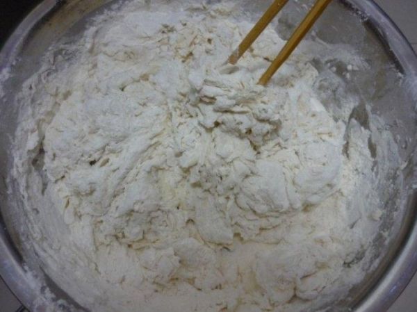 純奶手撕吐司的做法 步驟1