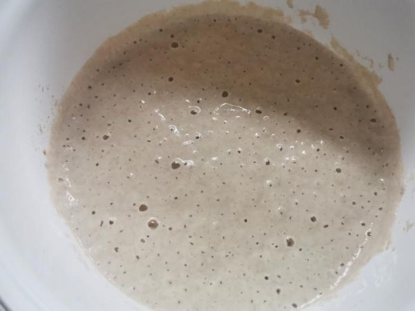 純奶手撕吐司的做法 步驟1