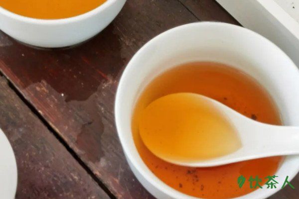  茯茶和普洱茶有什么区别，茯茶和普洱茶口味区别(六大差异)