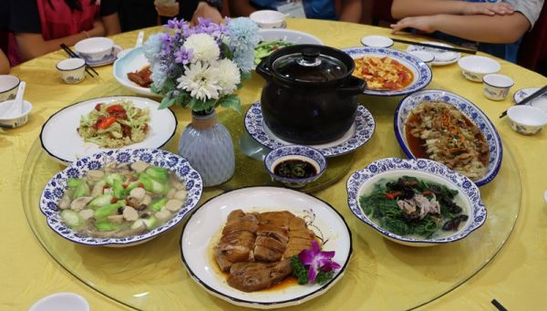 省中醫(yī)院醫(yī)生們?yōu)榻】禒I擬定的食譜，營養(yǎng)均衡又美味（調(diào)整）.jpeg