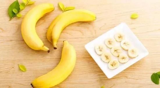 推荐食谱：香蕉吐司卷