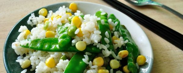 黄豆芽汤的做法大全 孕期营养食谱 孕期食谱大全