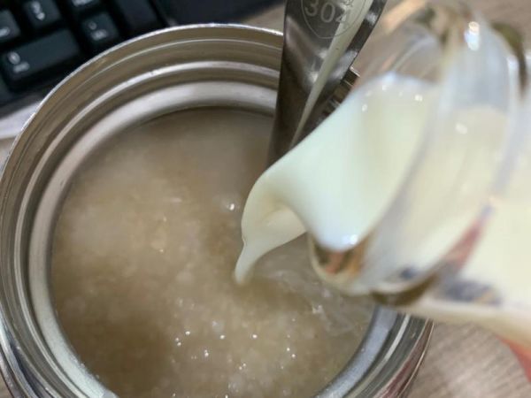純奶手撕吐司的做法 步驟1