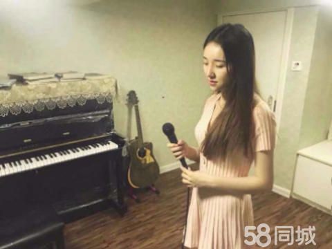 章贡区舞指音乐工作室·少年/幼儿、成人声乐培训 提供通俗唱法、民族唱法、美声唱法等课程 学流行入门到精通速成