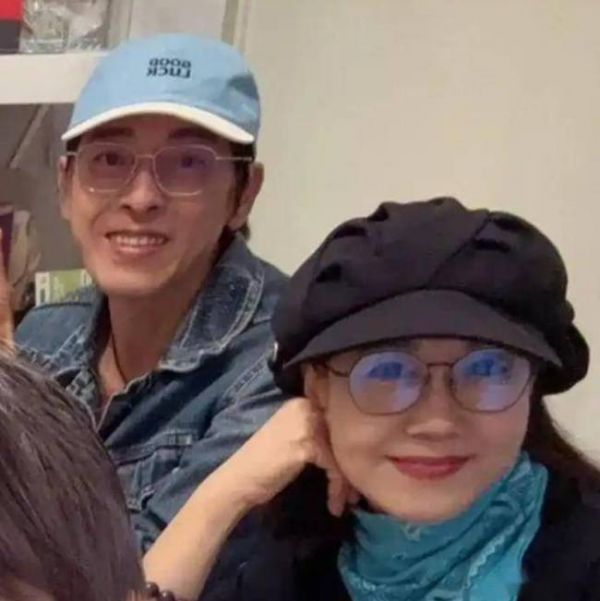 令狐冲扮演者被曝肺部感染进ICU 罕见重症牵动人心