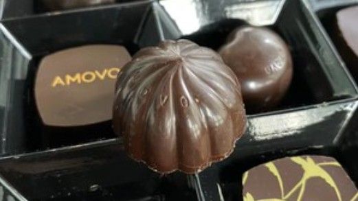 甜巧克力脂肪含量高吗？低场核磁技术