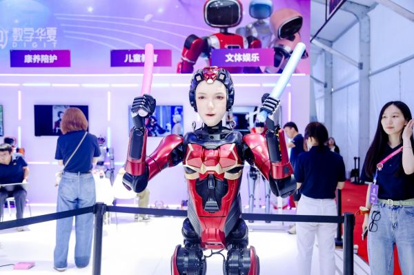 探索出海业务的机器人。图片来源：受访者供图。