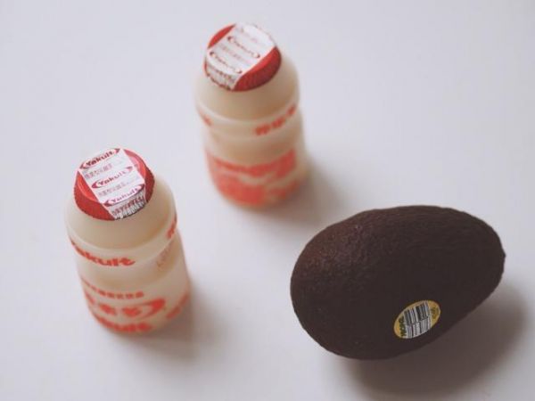 牛油果养乐多的做法