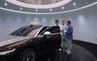 鄧超現(xiàn)場下定追光L，一次車展狂買兩臺嵐圖