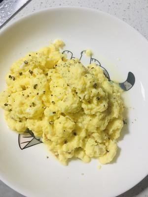 超级滑嫩的牛奶鸡蛋的做法 步骤4