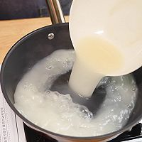 洋蔥西紅柿玉米湯的做法圖解1