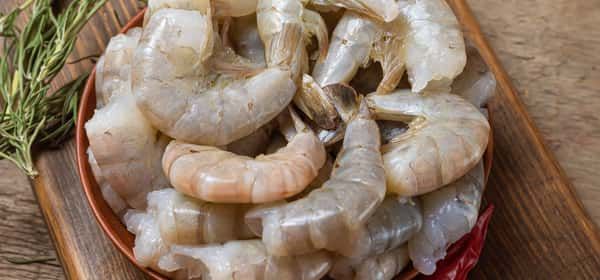 生虾能吃吗?安全性、风险与烹饪技巧解析