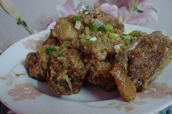 香菜粉蒸土豆排骨---滋陰補(bǔ)血降血壓