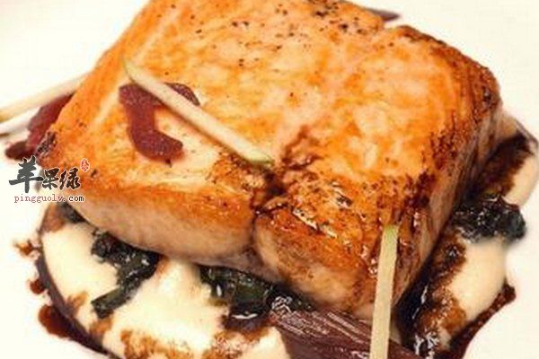 寶寶晚餐養(yǎng)生食譜 土豆泥、魚肉、豬肉