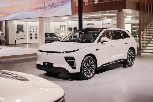成都車展再引爆！2025款星紀元ET重塑市場格局，定義新豪華標準