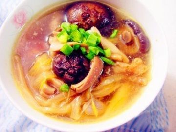 黃花菜燉豬肚做法