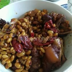黄豆猪蹄的做法[图]