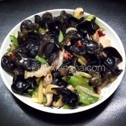 香菇木耳炒瘦肉的做法[圖]