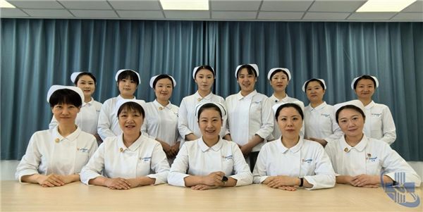 1特需医疗部护理团队简介714.jpg