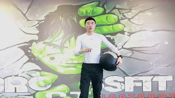 三个药球训练动作，私教课里才有的训练动作，改变你的训练方式