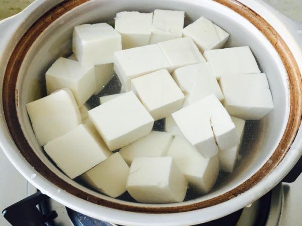 純奶手撕吐司的做法 步驟1