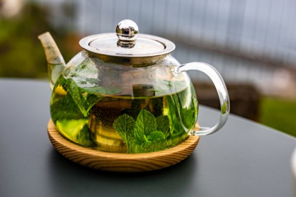 經常喝荷葉茶的正確方法和好處