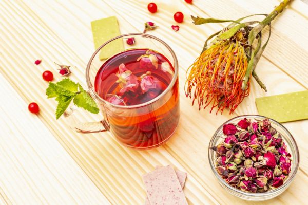 玫瑰荷叶茶能减肥吗？清晰探讨其减肥功效和食用方法