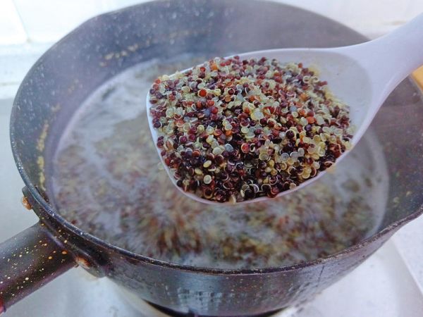 純奶手撕吐司的做法 步驟1