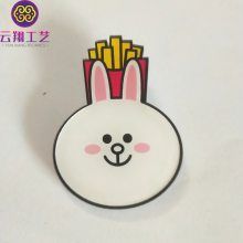 麦当劳薯条胸章 广告礼品胸针定做 价格优惠