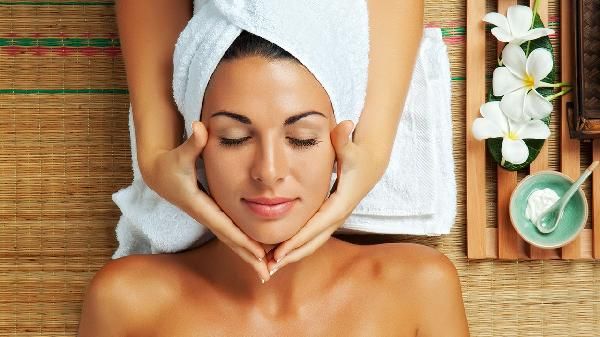 按摩下巴可以瘦脸吗