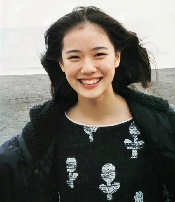 高清蒼井優(yōu)頭像合集：各種風(fēng)格頭像任你選