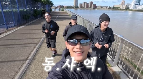 SHINee珉豪的《伦敦伦敦》。 照片|Youtube频道'崔珉豪 MINHO'视频截图
