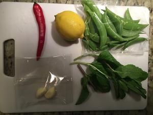 麻醬酸奶雞胸肉的做法 步驟1