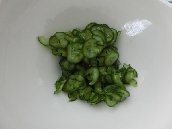 純奶手撕吐司的做法 步驟1