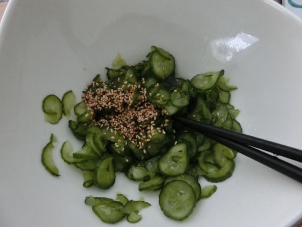 純奶手撕吐司的做法 步驟1
