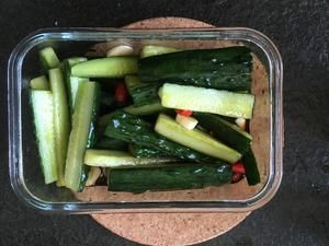So Easy——腌黄瓜的做法 步骤8
